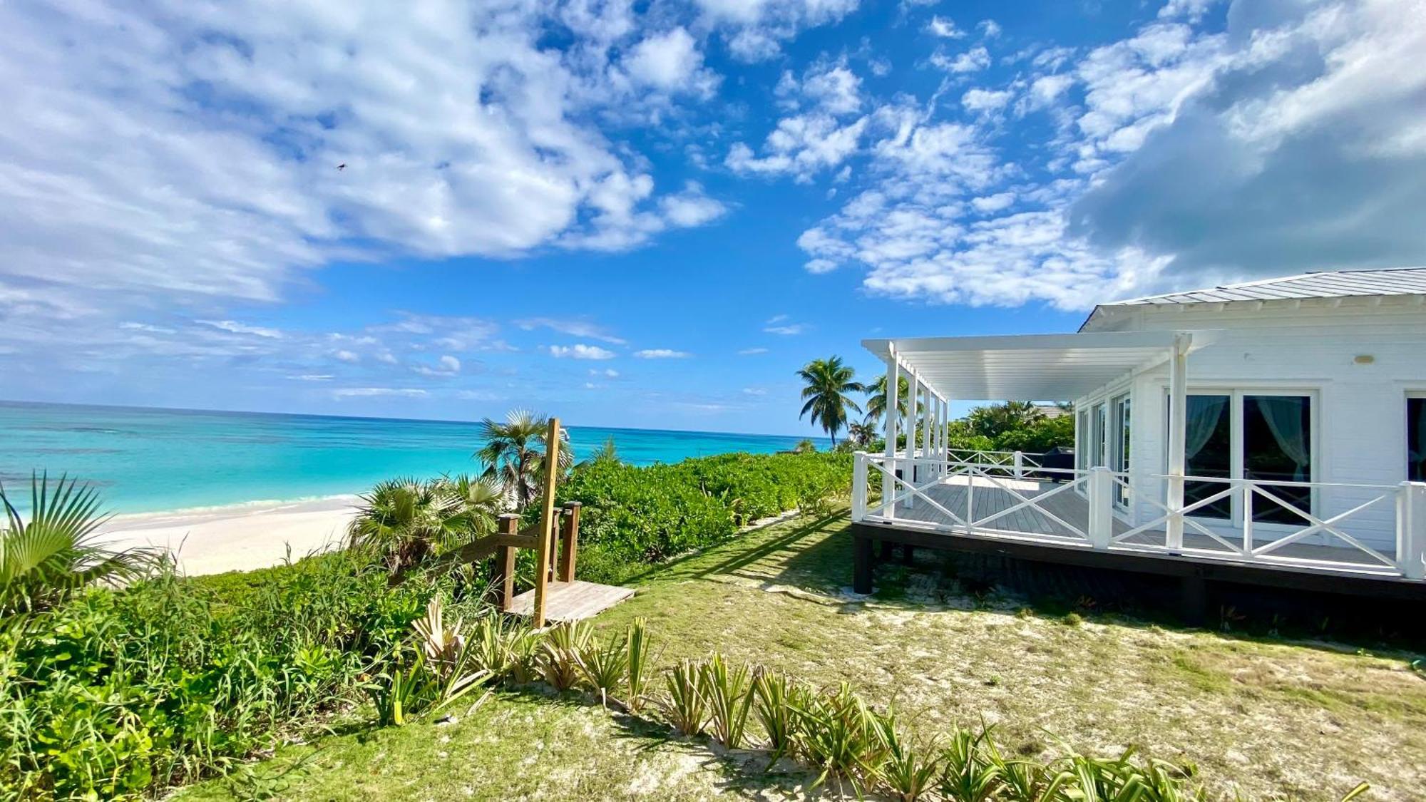 Eleuthera Retreat - Villa & Cottages On Pink Sand Beachfront Palmetto Point Exterior photo